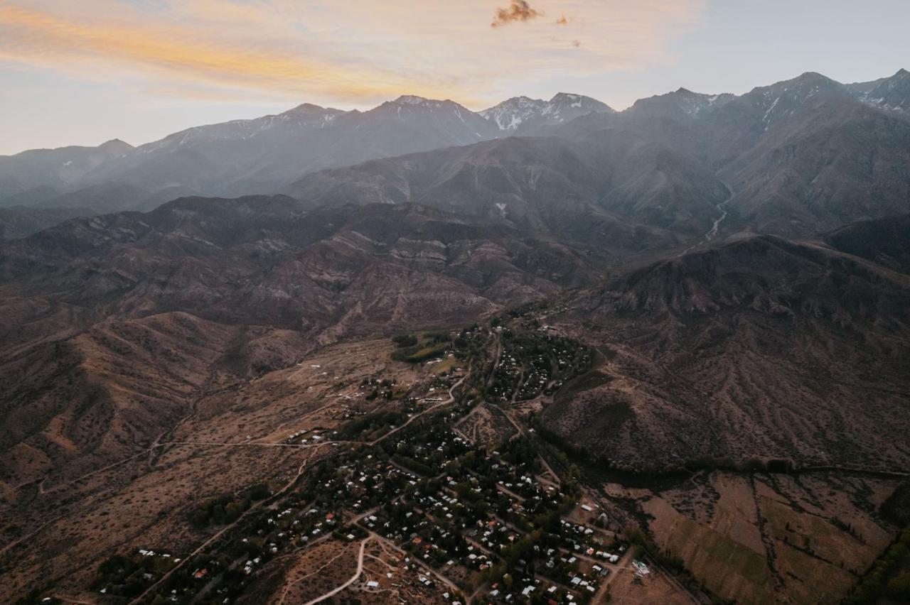 El Castano Apart Potrerillos Bagian luar foto